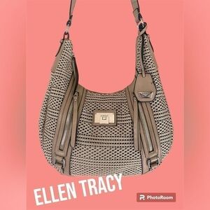 Ellen Tracy NWOT Tan hobo shoulder bag. Vegan leather/mesh Plenty of pockets!
